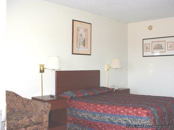 Hilltop Inn Pittsburgh Crafton Ruang foto