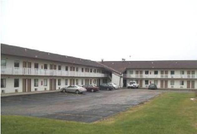 Hilltop Inn Pittsburgh Crafton Bagian luar foto